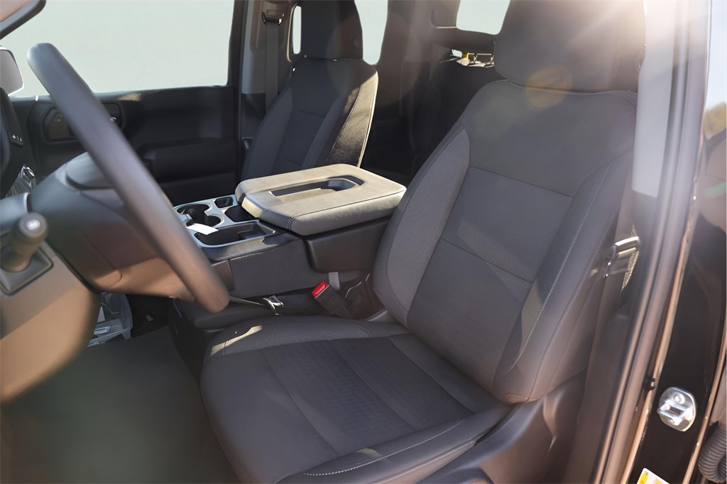 Used Car 2025 Chevrolet Silverado 1500  Custom For Sale Under $40,000 In Austin, Texas