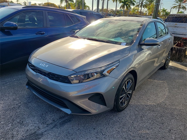 2024 Kia Forte LXS FWD