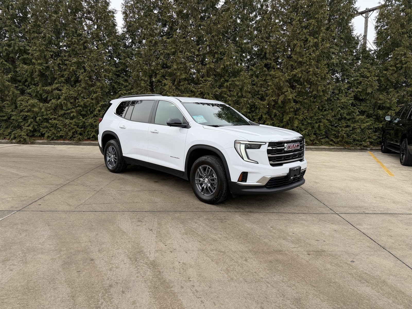 2025 GMC Acadia Elevation FWD