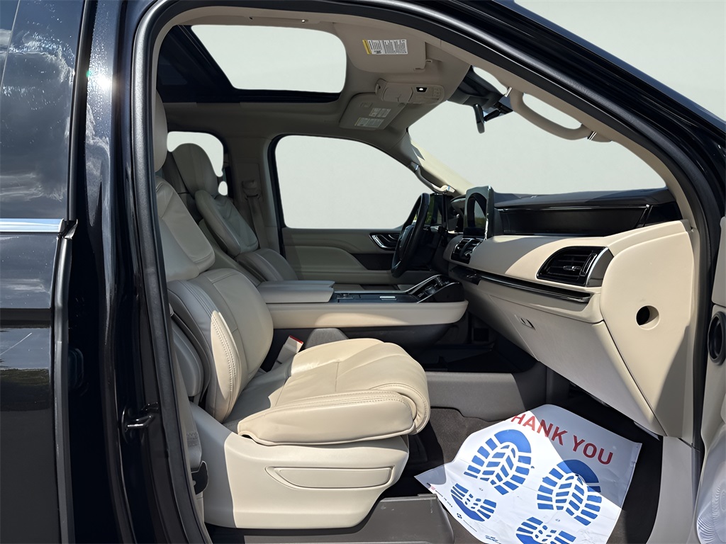 2020 Lincoln Navigator L