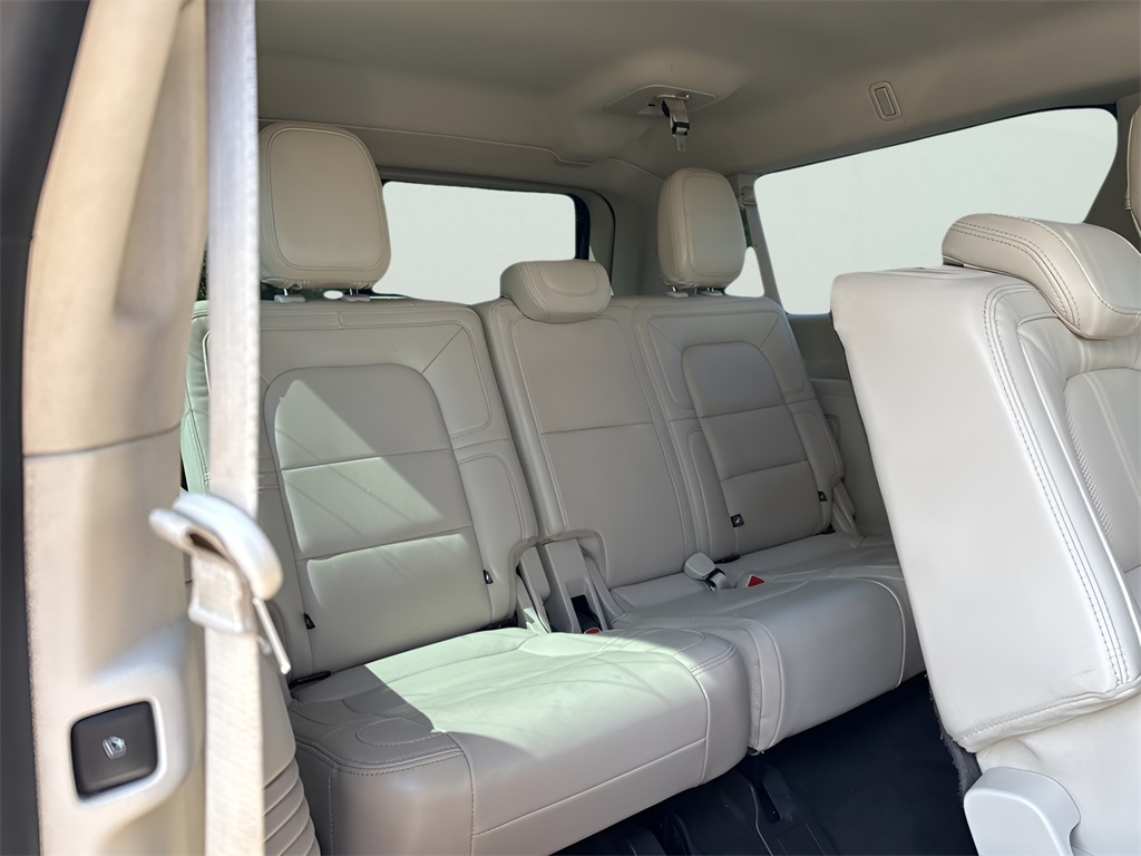 2020 Lincoln Navigator L