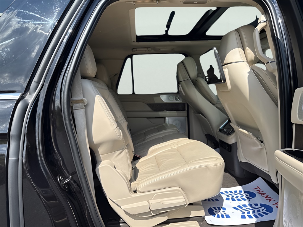 2020 Lincoln Navigator L