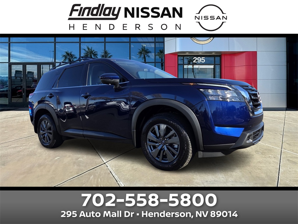 2025 Nissan Pathfinder SV