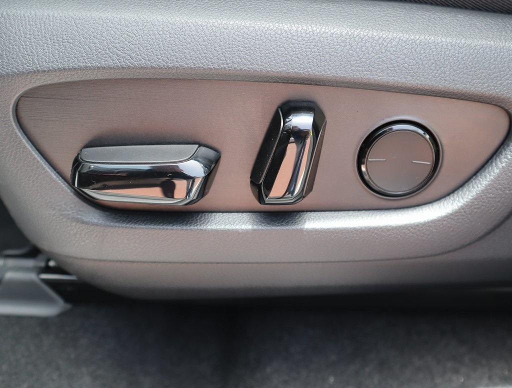 Thumbnail: 2025 Lexus NX - 24