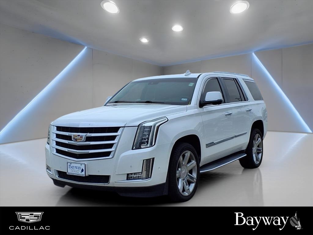 2018 Cadillac Escalade Luxury White at Bayway Cadillac Southwest