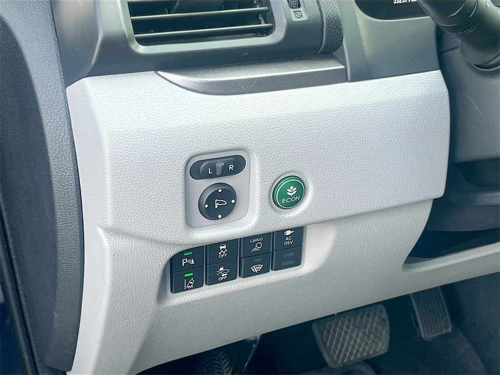 2022 Honda Ridgeline RTL Blue at AutoSavvy Houston Southwest