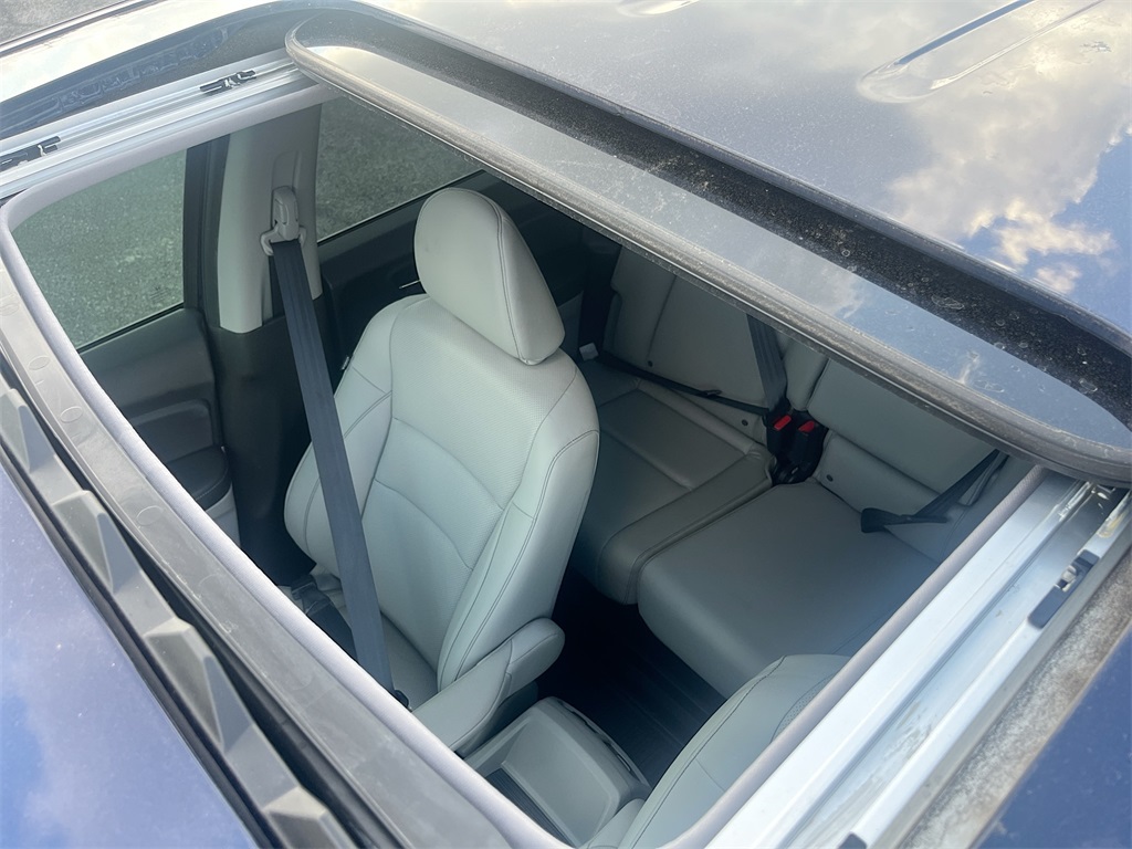 2022 Honda Ridgeline RTL Blue at AutoSavvy Houston Southwest