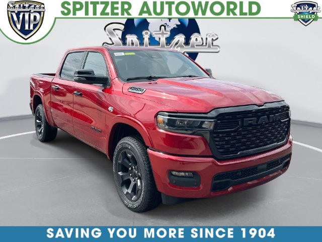 Molten Red Pearlcoat 2026 RAM 1500 Pickup Truck Four-Wheel Drive 8-Speed Automatic