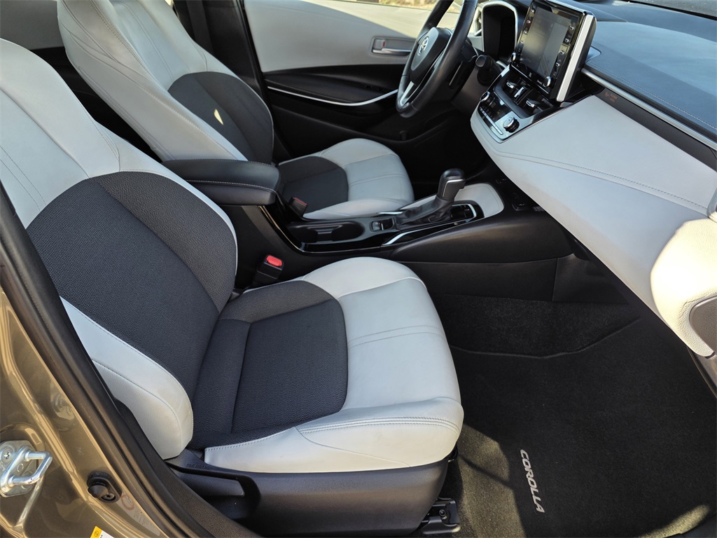 2020 Toyota Corolla Hatchback XSE  at Gullo Toyota