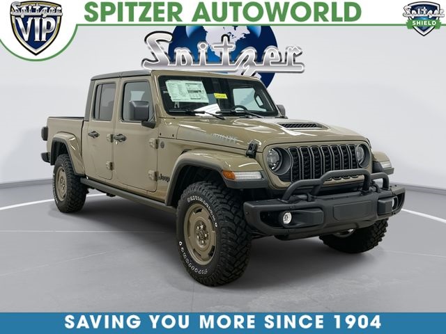 41 2026 Jeep Gladiator Willys '41 4dr Crew Cab 4WD Pickup Truck Four-Wheel Drive 8-Speed Automatic
