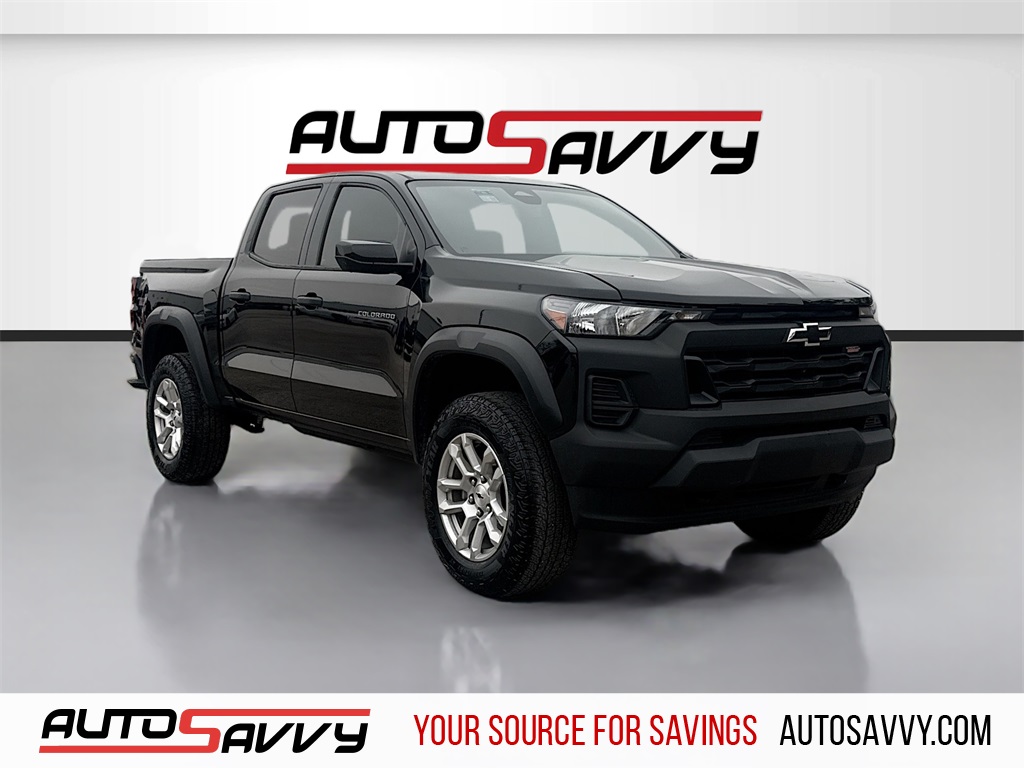 2023 Chevrolet Colorado Trail Boss Black at AutoSavvy Houston Southwest