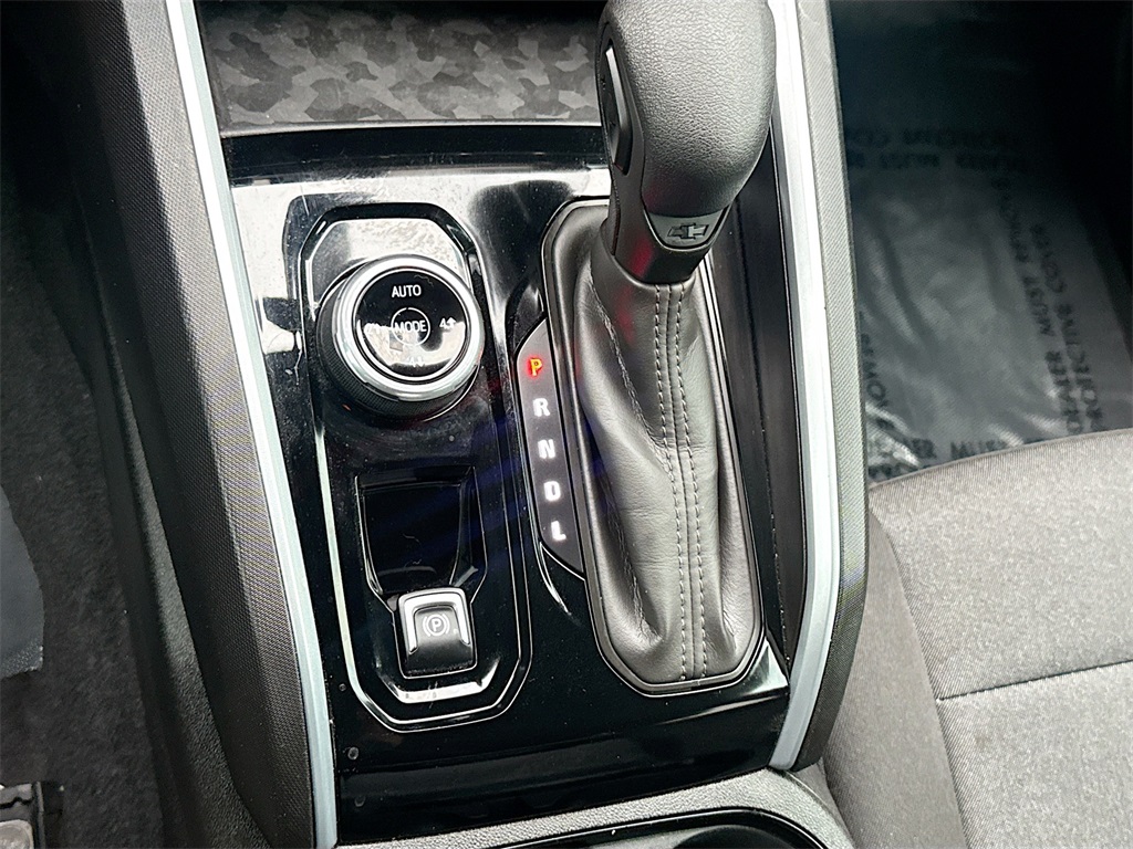 2023 Chevrolet Colorado Trail Boss Black at AutoSavvy Houston Southwest