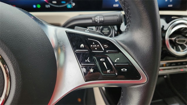 2025 Mercedes-Benz CLA