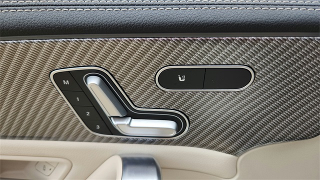 2025 Mercedes-Benz CLA