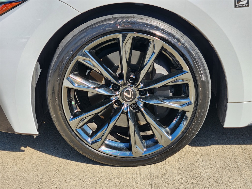 2023 Lexus IS 350 F SPORT - 9