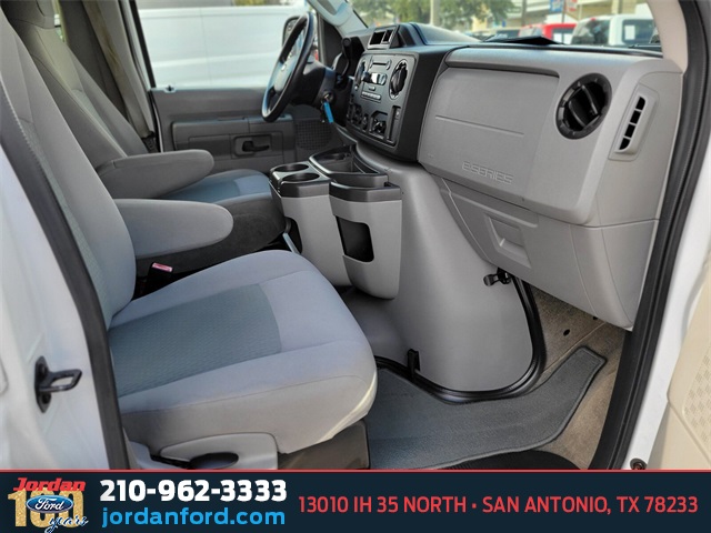 Used Car 2014 Ford E-350sd  Xlt For Sale Under $20,000 In San Antonio, Texas