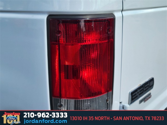 Used Car 2014 Ford E-350sd  Xlt For Sale Under $20,000 In San Antonio, Texas