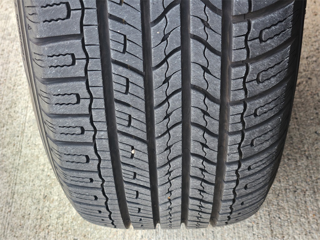 2018 Volkswagen Tiguan 2.0T SEL Red at Wharton Ford