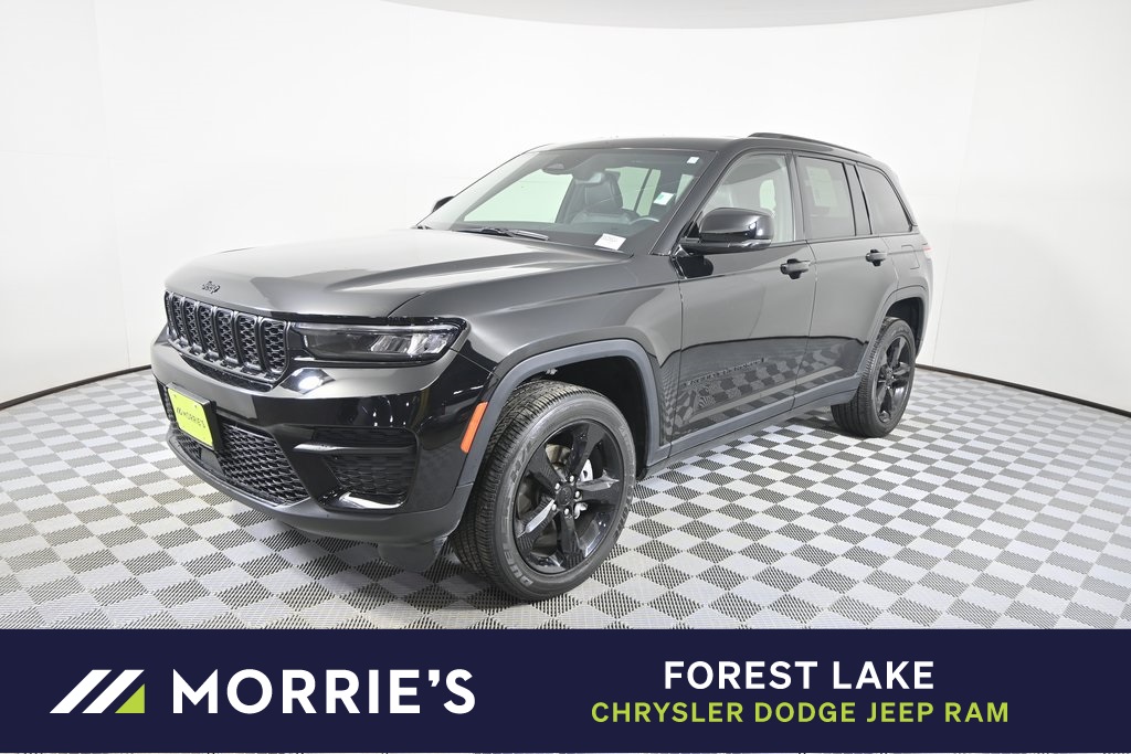 2022 Jeep Grand Cherokee Altitude