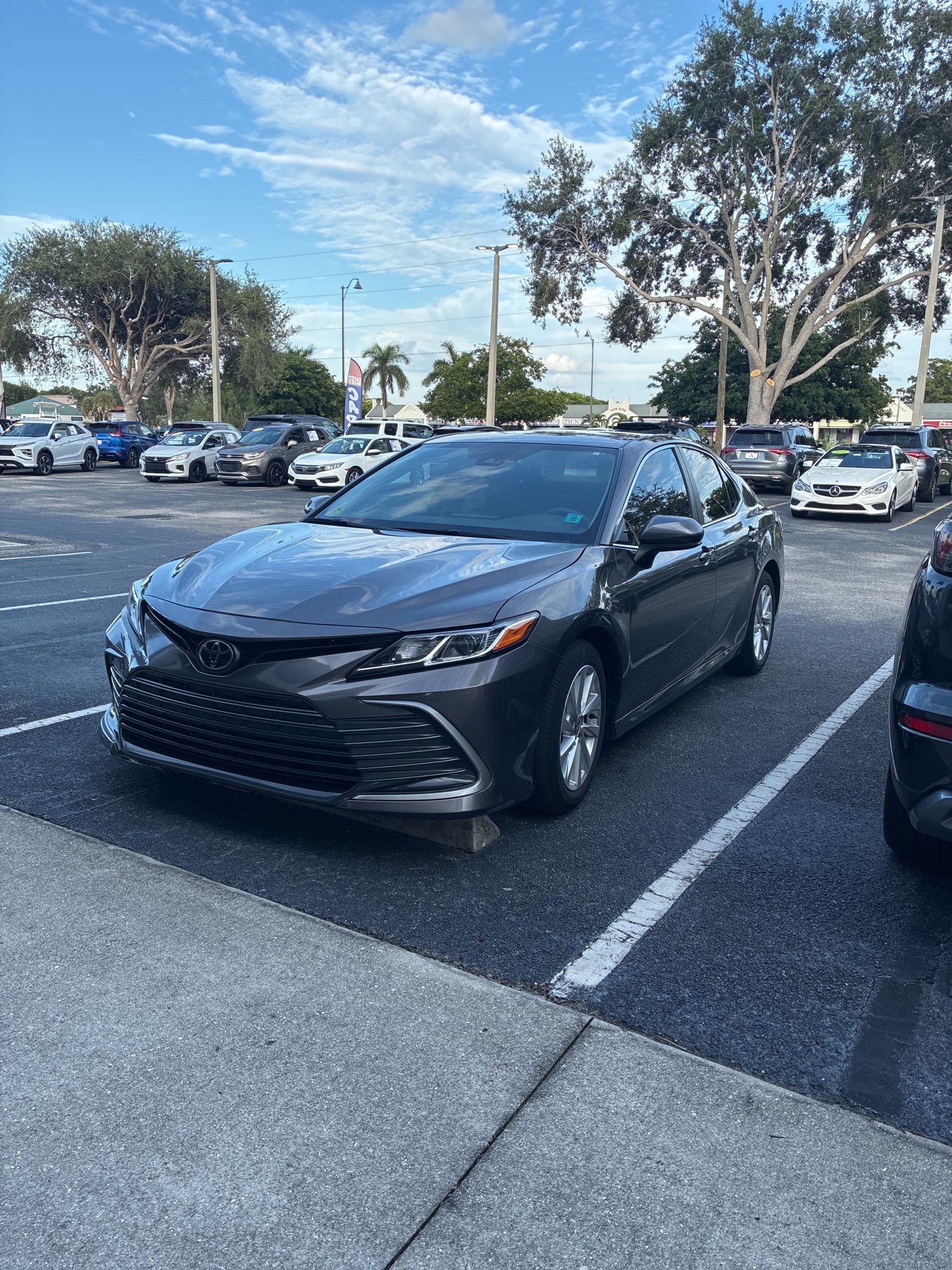 2023 Toyota Camry LE