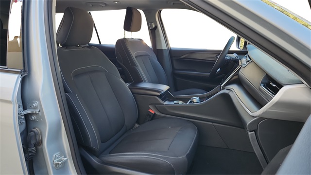 2023 Jeep Grand Cherokee L