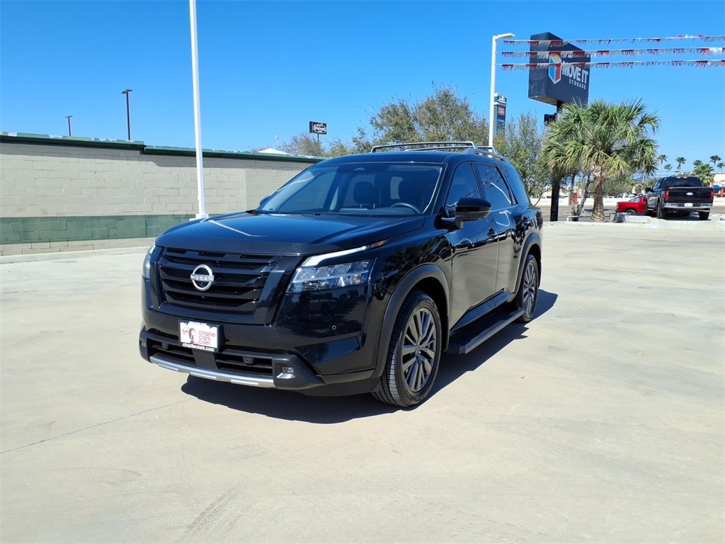 2024 Nissan Pathfinder SL FWD