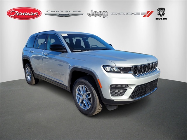 2025 Jeep Grand Cherokee Laredo RWD