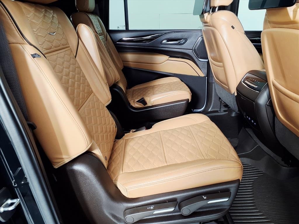 2021 Cadillac Escalade ESV Premium Black at Bayway Cadillac Southwest