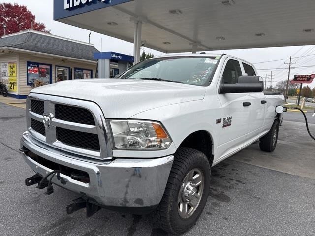 2015 RAM 3500 Tradesman Crew Cab LB 4WD