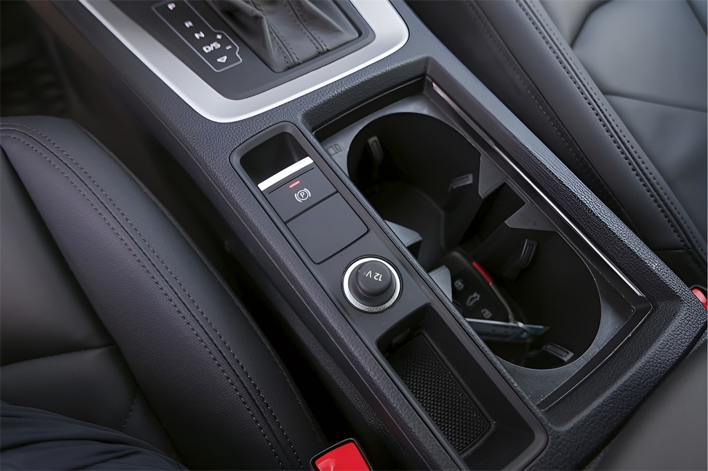 Used Car 2024 Audi Q3  Premium Plus For Sale Under $40,000 In Austin, Texas