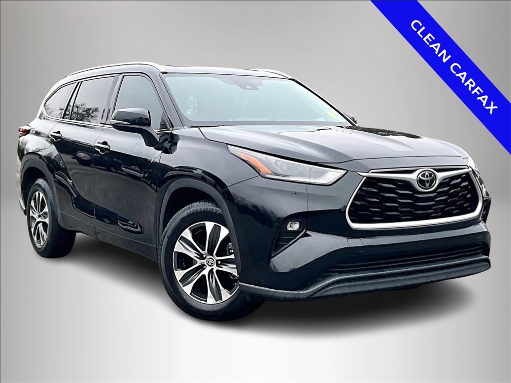 2021 Toyota Highlander XLE FWD