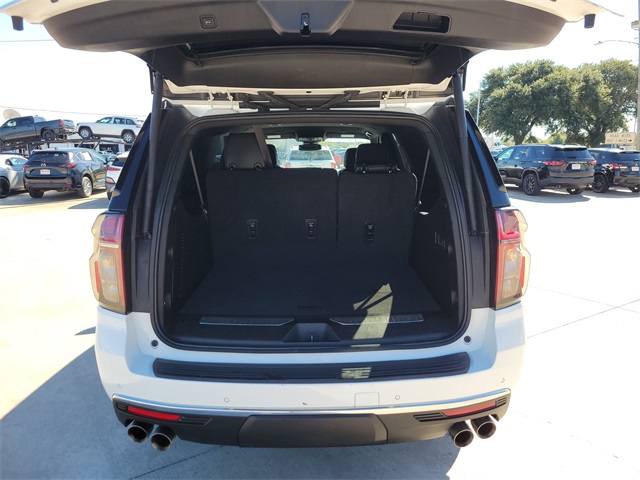 2023 Chevrolet Suburban Premier White at Baytown Hyundai