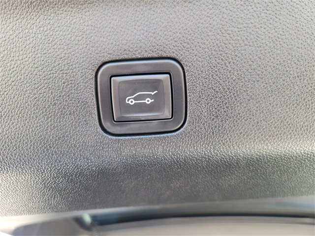 2023 Chevrolet Suburban Premier White at Baytown Hyundai