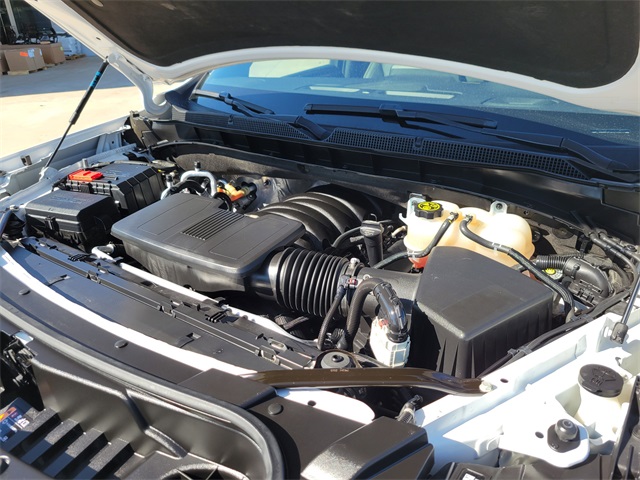 2023 Chevrolet Suburban Premier White at Baytown Hyundai