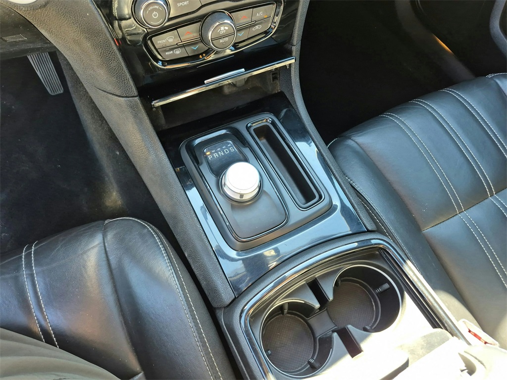 2022 Chrysler 300 S White at Toyota of Victoria