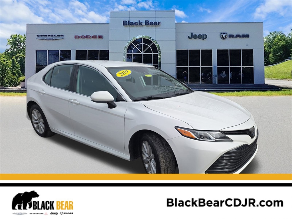 2019 Toyota Camry L FWD