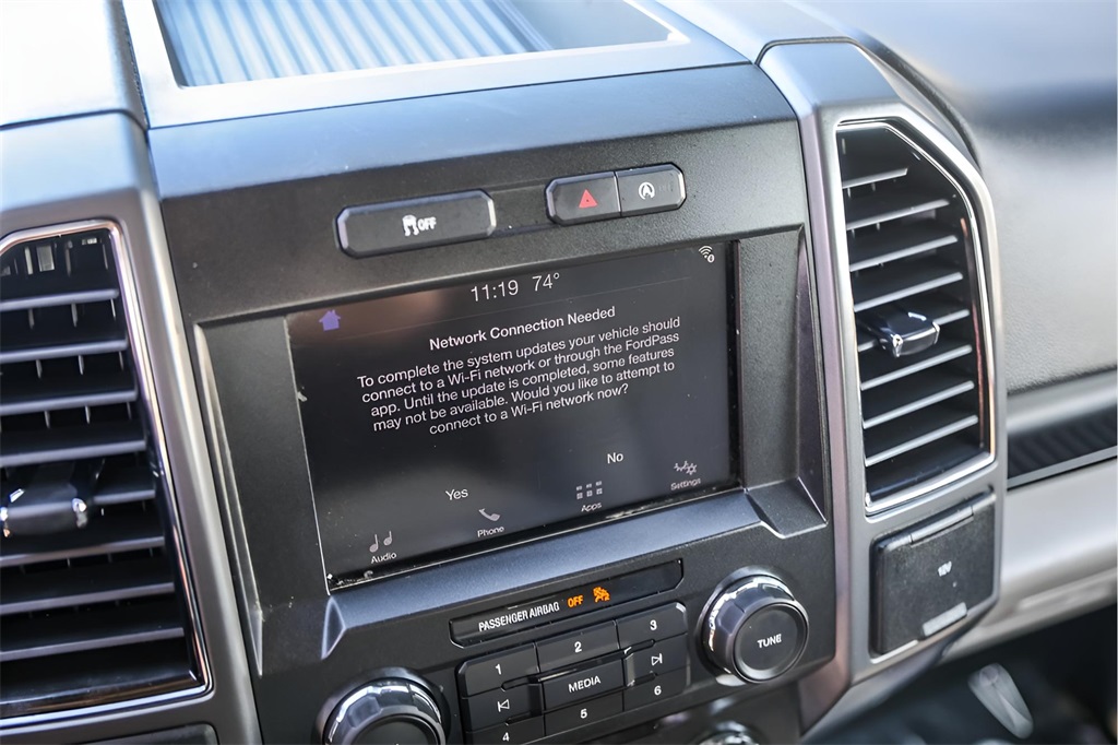 Used Car 2019 Ford F-150  Xlt For Sale Under $25,000 In Austin, Texas