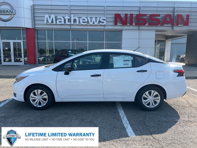 2025 Nissan Versa S FWD