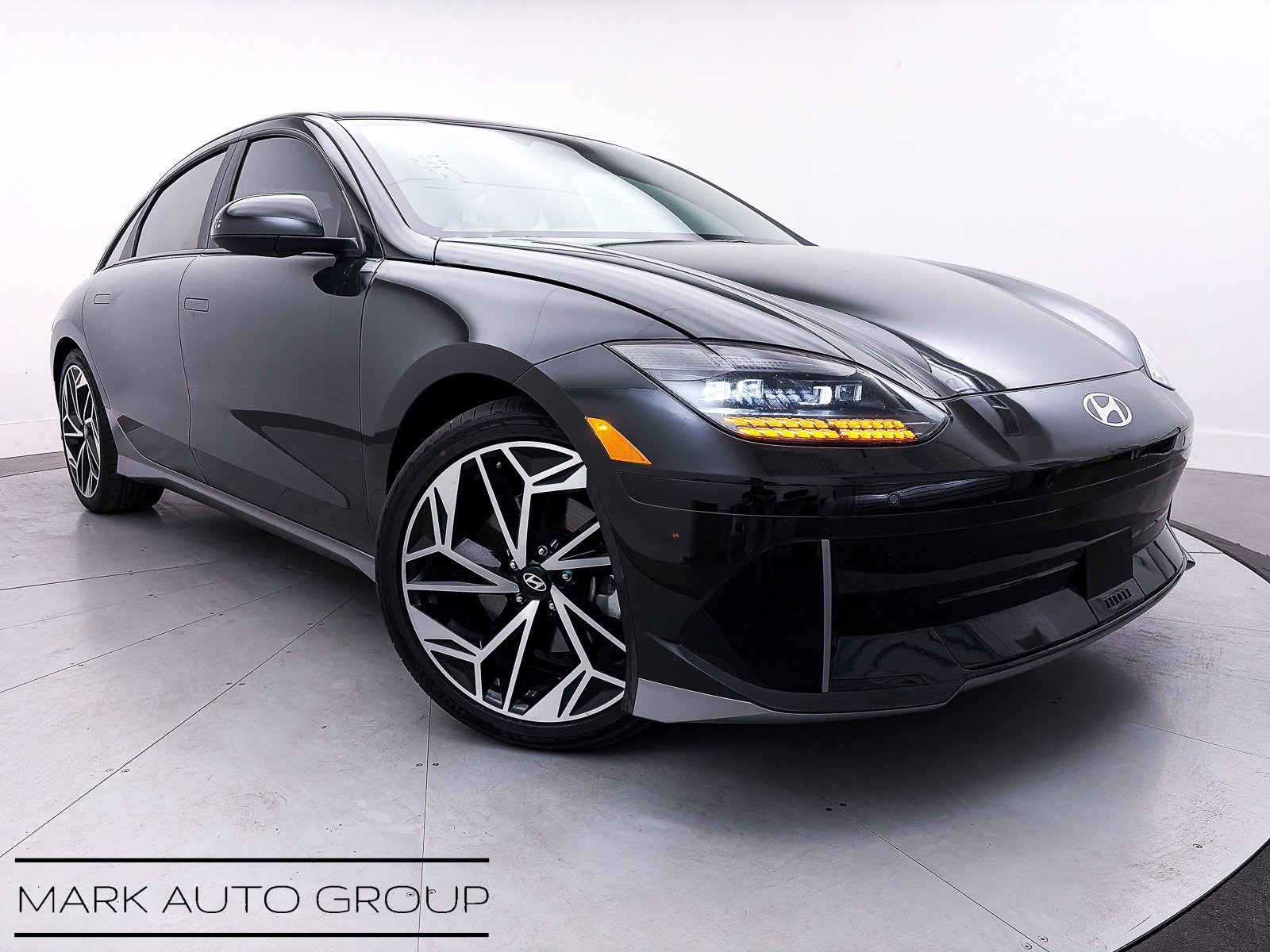 2024 Hyundai IONIQ 6 SEL