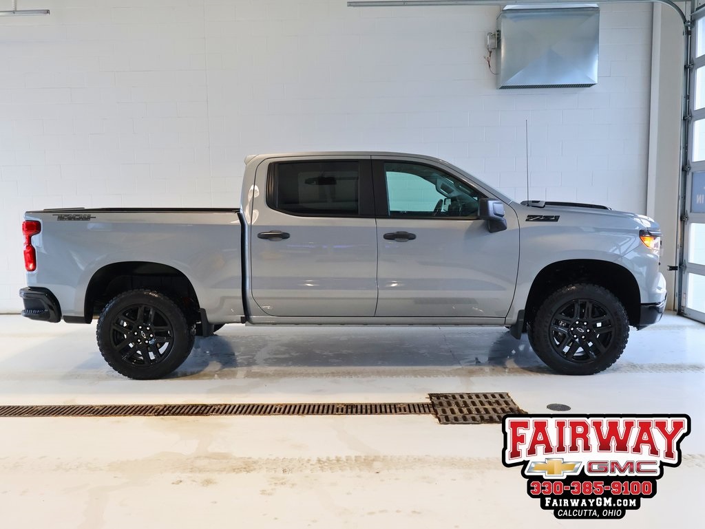2025 Chevrolet Silverado 1500 Custom Trail Boss Crew Cab 4WD