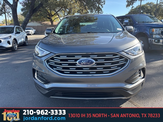 Used Car 2022 Ford Edge  For Sale Under $25,000 In San Antonio, Texas