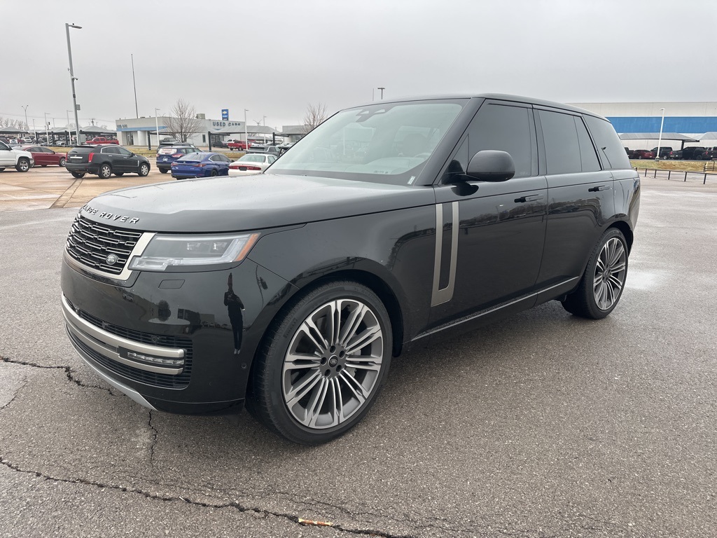 2025 Land Rover Range Rover P530 SE AWD