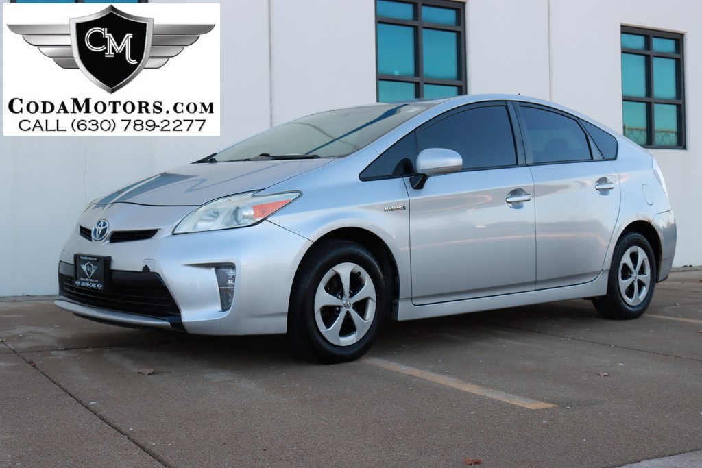 2012 Toyota Prius Two's photo