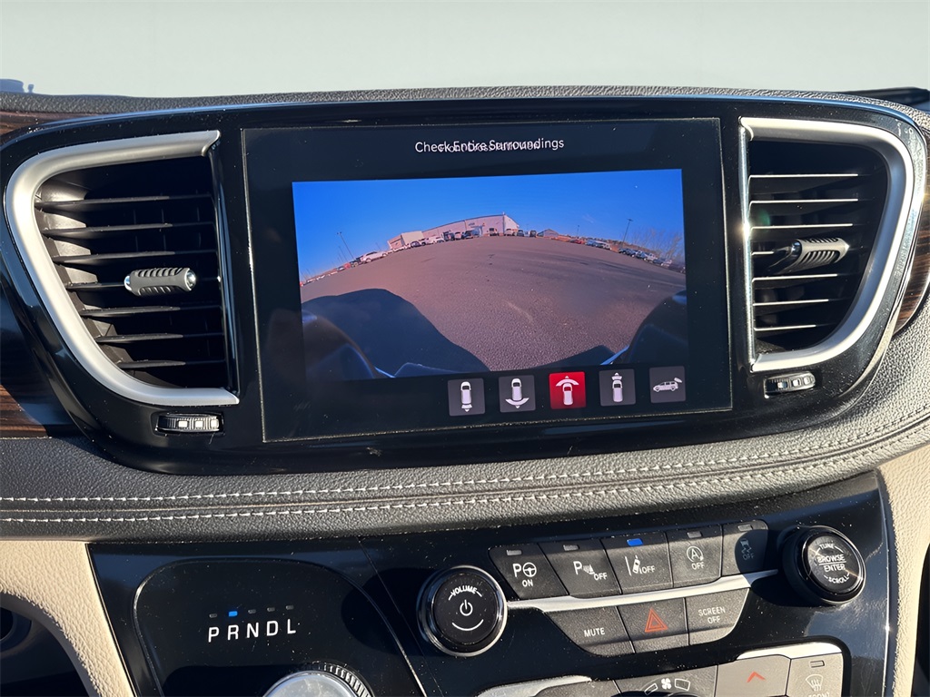 2023 Chrysler Pacifica