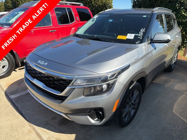 2023 Kia Seltos S FWD