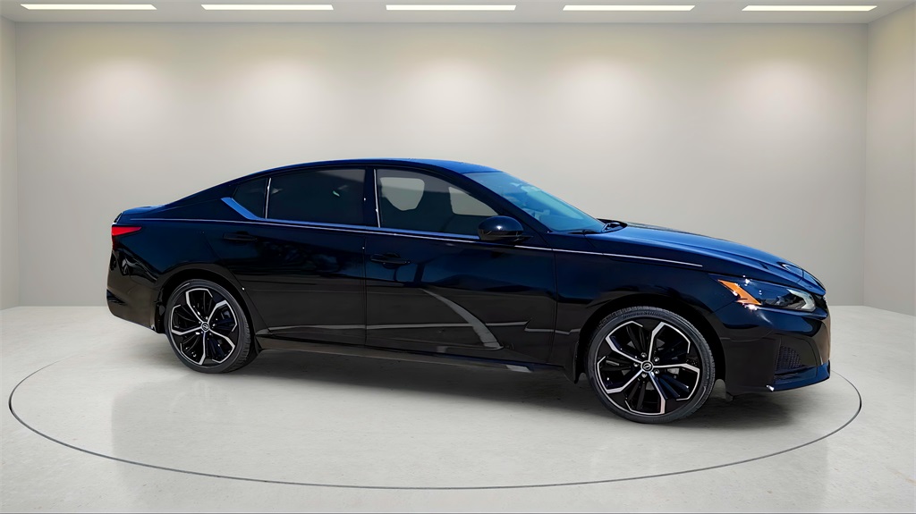2025 Nissan Altima