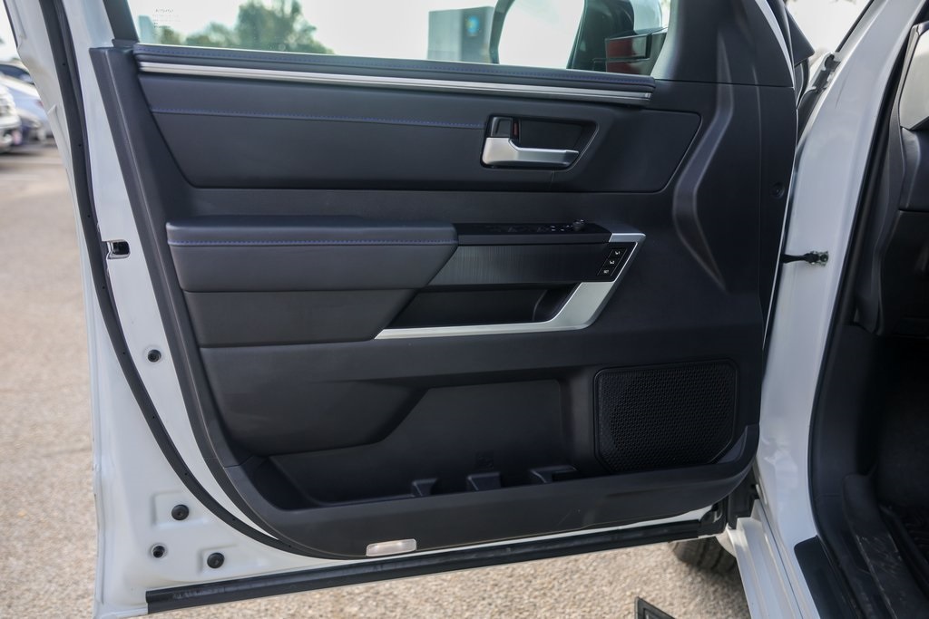 Used Car 2024 Toyota Tundra Hybrid  Platinum For Sale Under $60,000 In Austin, Texas