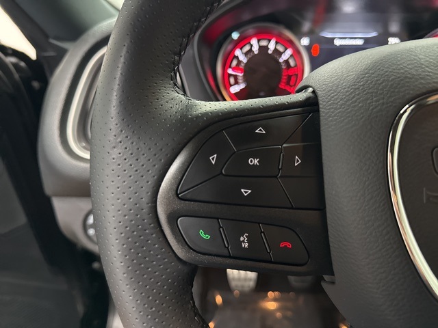 2022 Dodge Challenger R/T photo 18