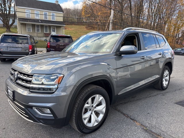 2018 Volkswagen Atlas V6 SEL photo 3