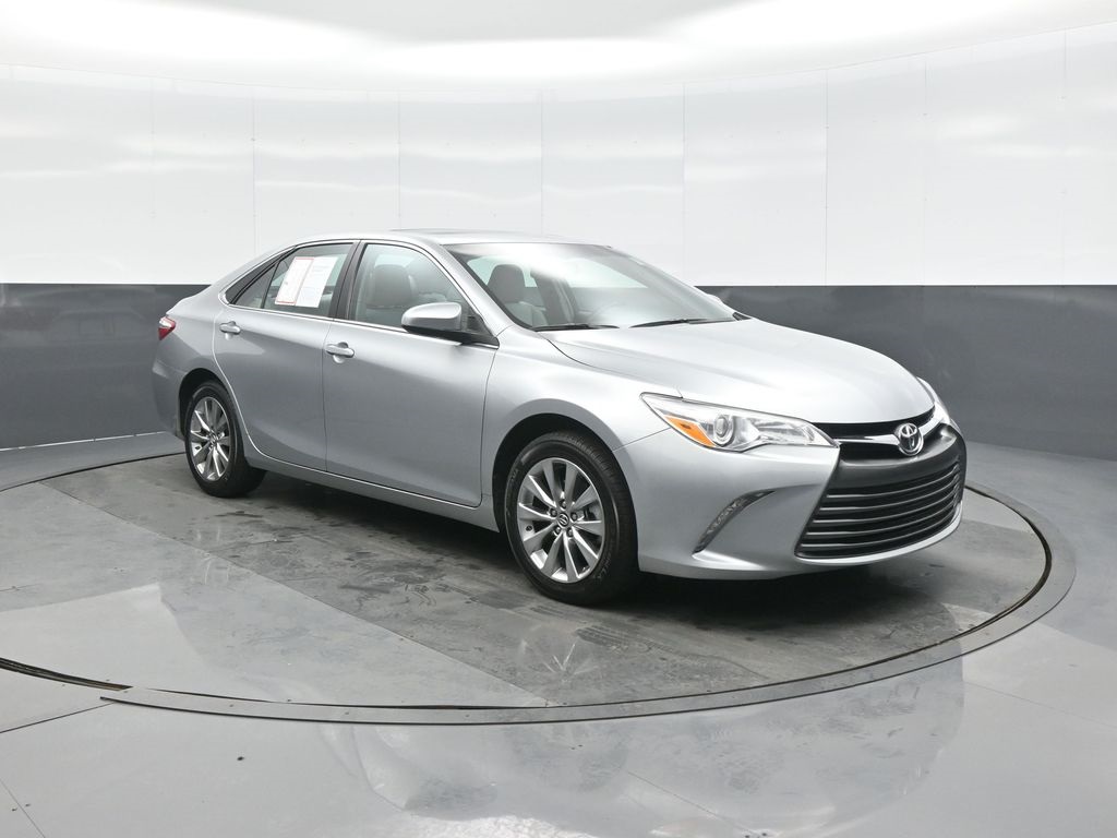 2016 Toyota Camry XLE